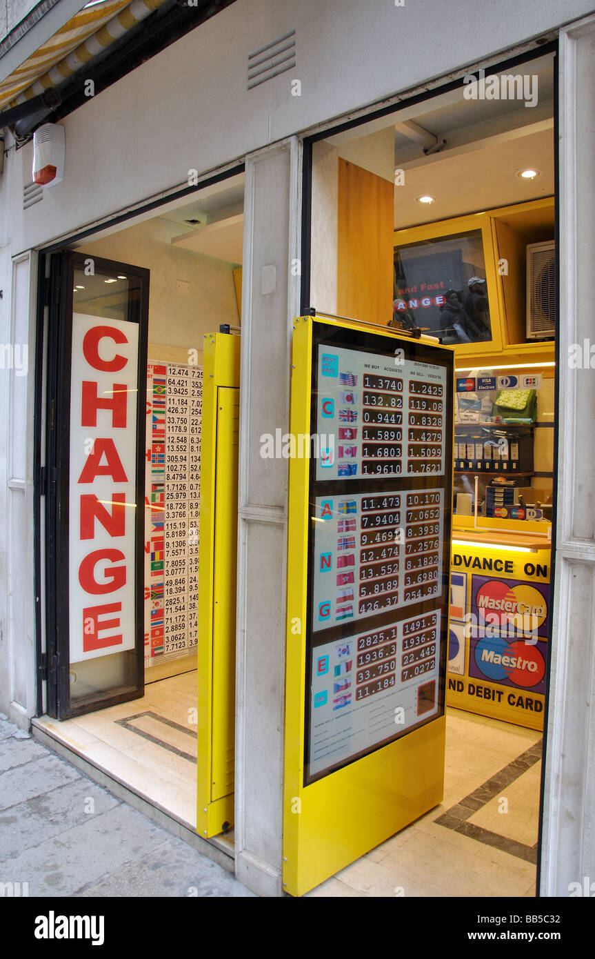 Service de change boutique, Venise, Vénétie, Province de Venise, Italie Banque D'Images