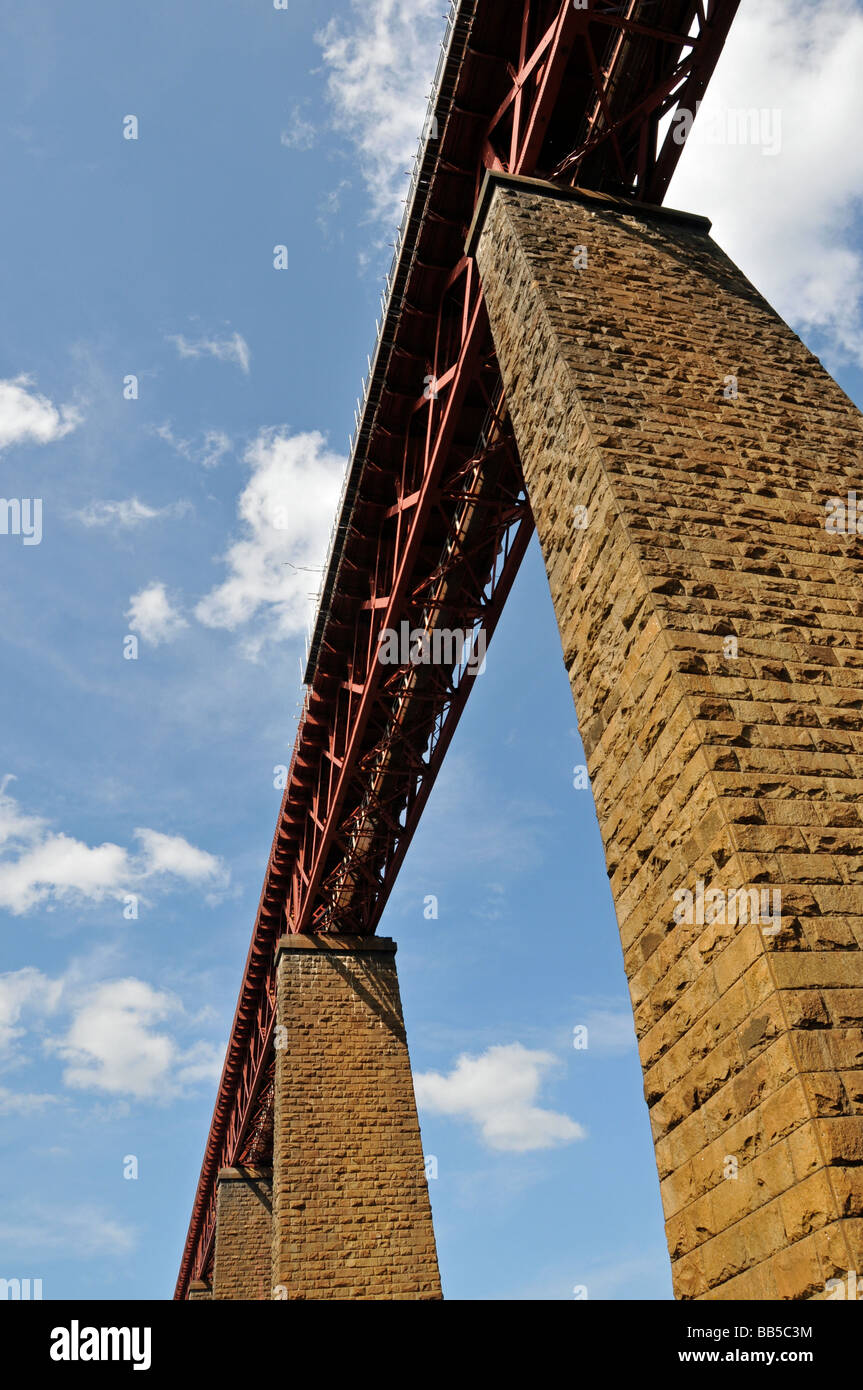 Forth Rail Bridge près d'Edimbourg en Ecosse Banque D'Images