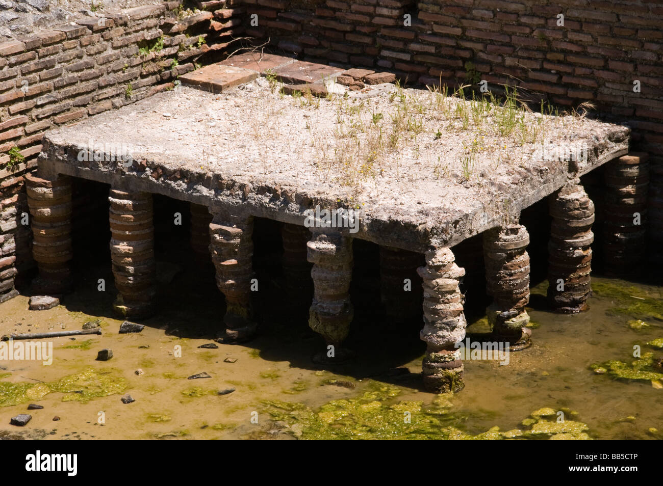 Hypocauste système de chauffage en sanctuaire d'Asclépios dans l'ancienne ville romaine de Butrint Site du patrimoine mondial de l'UNESCO en Albanie Banque D'Images