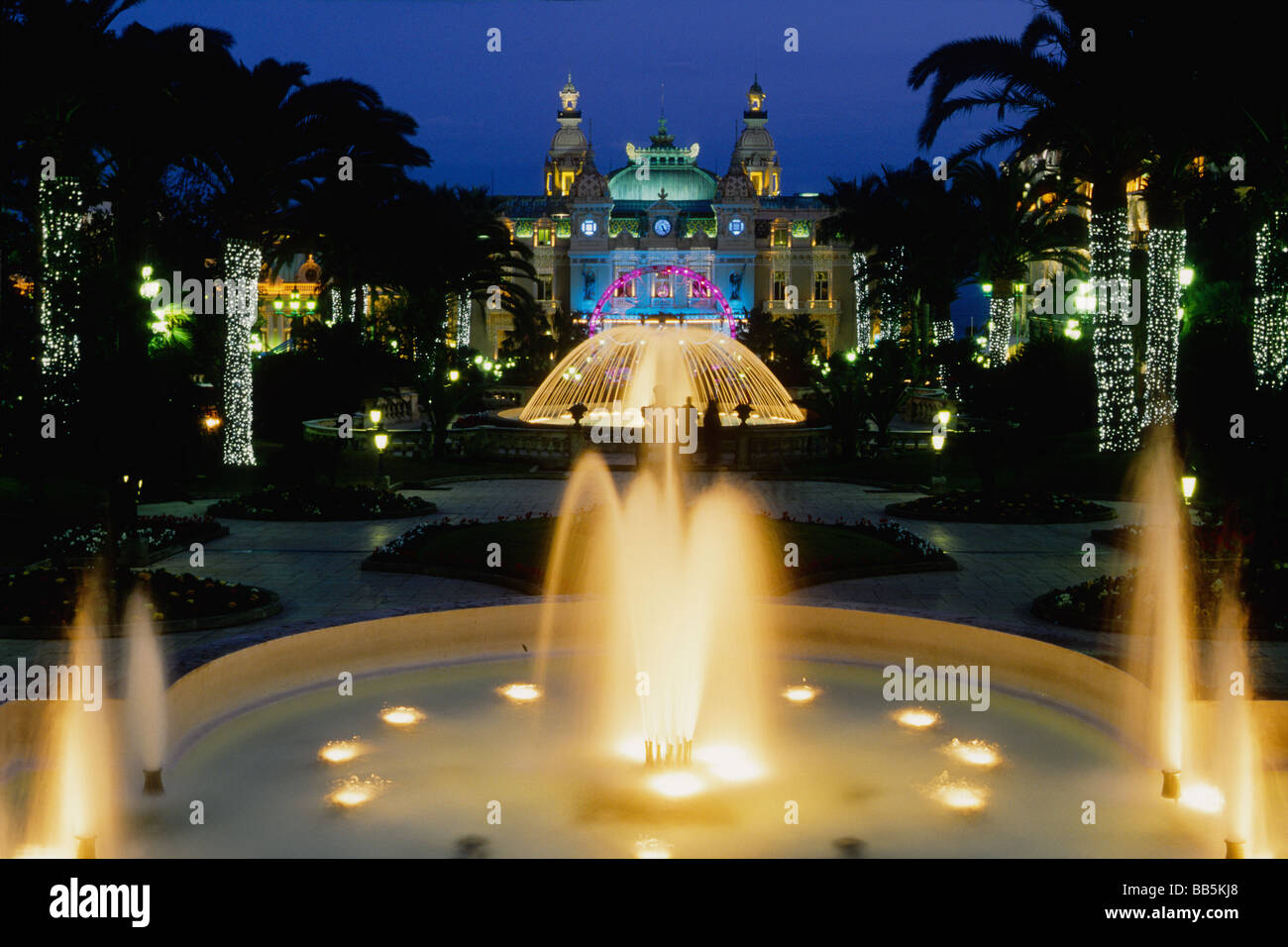 Décoration intérieure pendant la période de Noël sur la place du Casino Palace à Monaco Banque D'Images