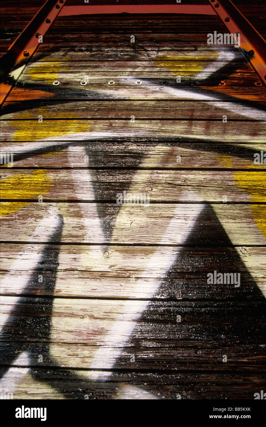 Peintures urbaines sur la gare abandonnée Banque D'Images