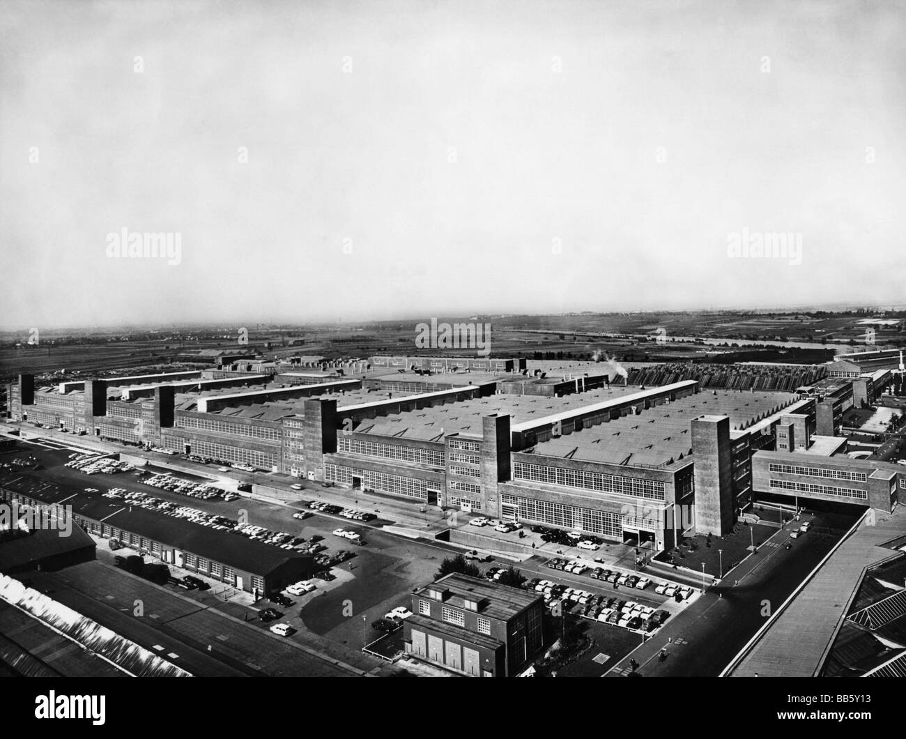 Industrie, industrie automobile, usine Opel K40, Rüsselsheim, vue
