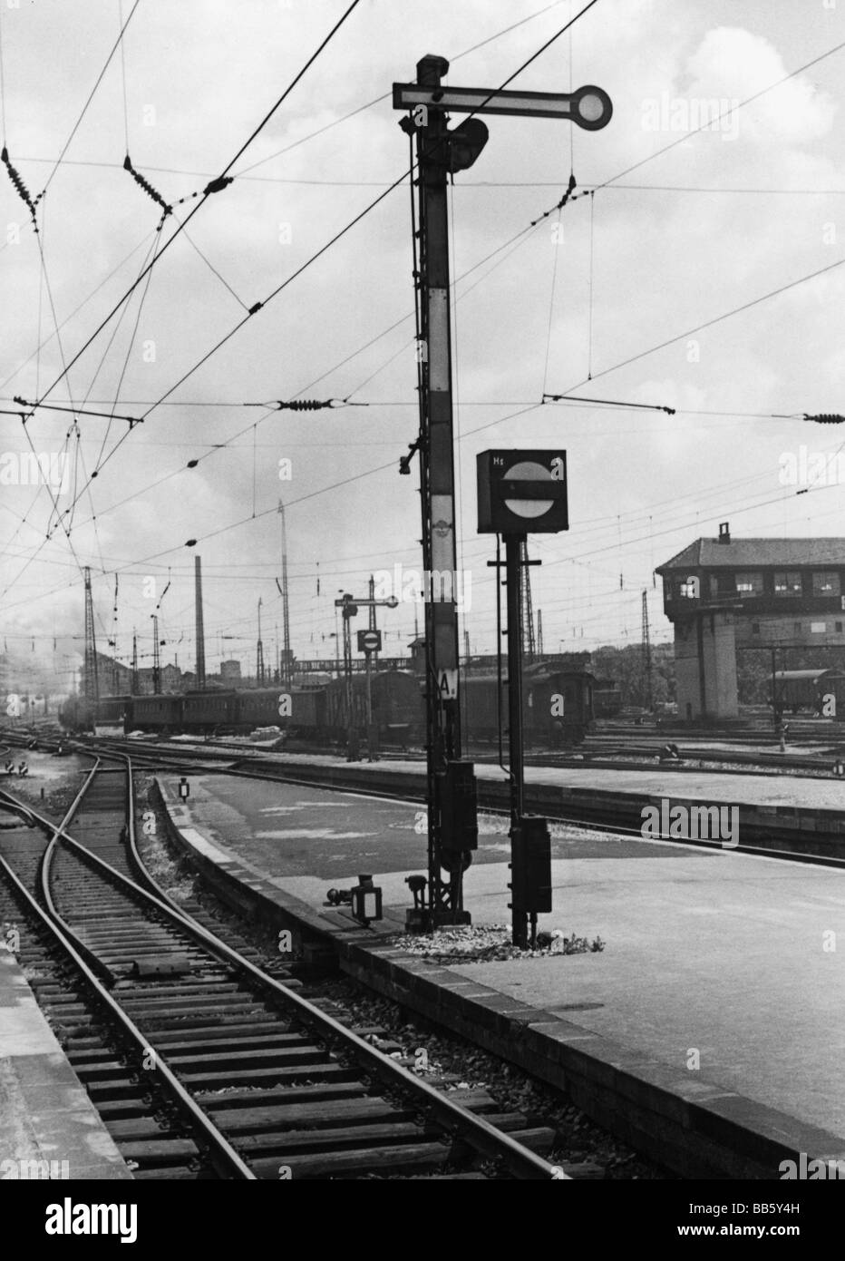 Transports / transports, chemin de fer, signalisation, signal principal au plattform, gare centrale de Stuttgart, années 1950, , Banque D'Images