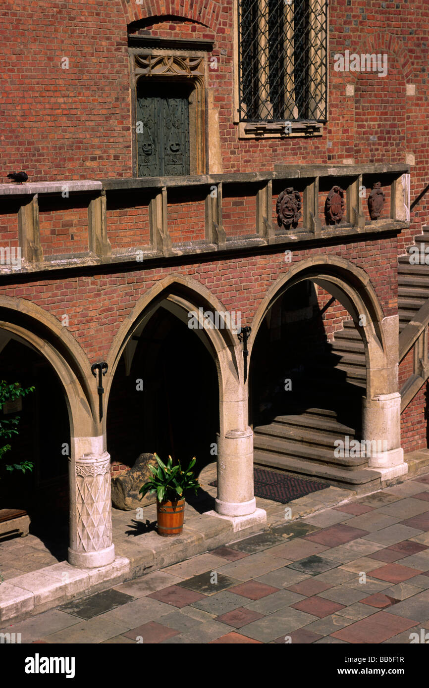 Pologne, Cracovie, Collegium Maius, Université Jagellonienne, cour Banque D'Images