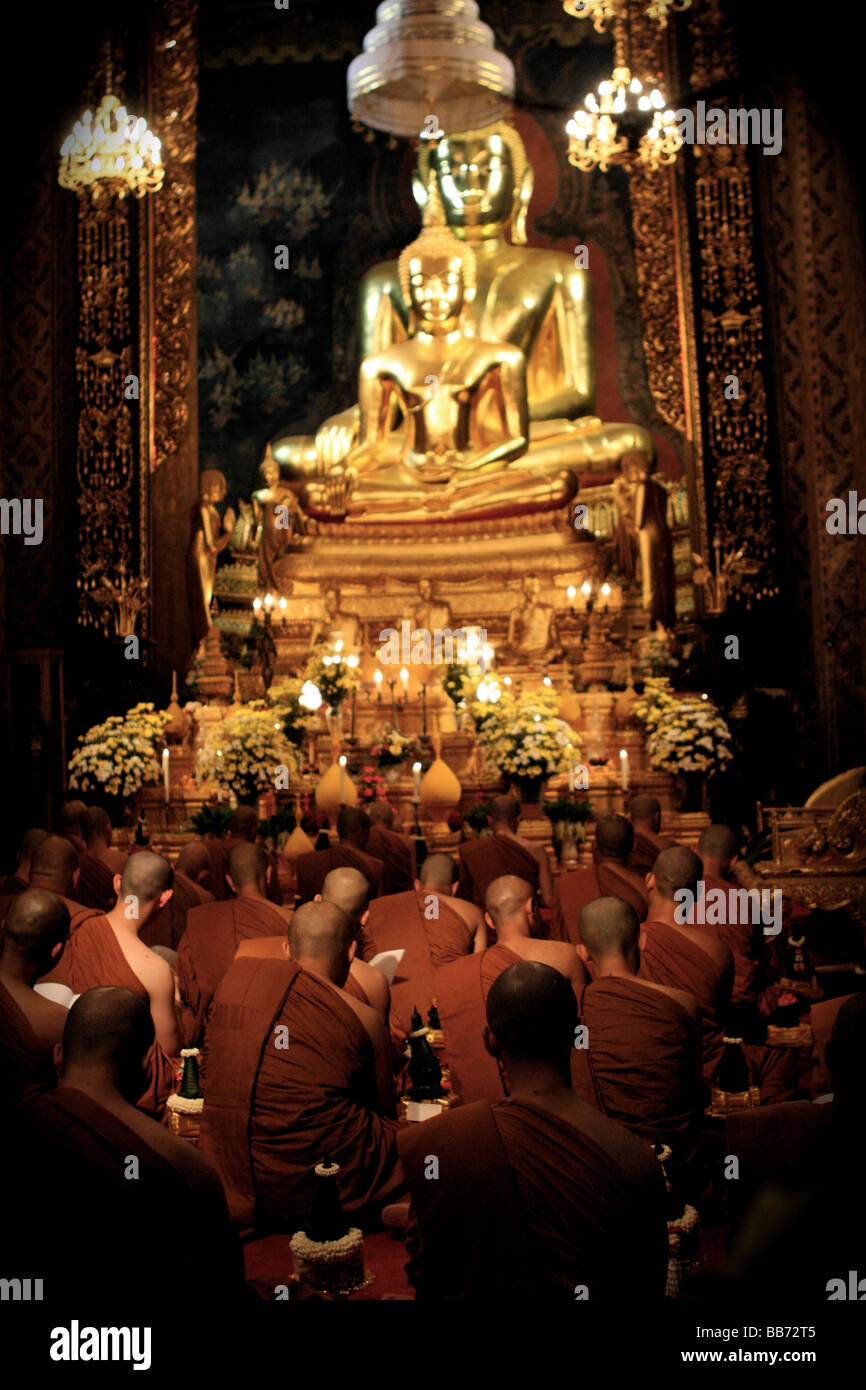 Journée sur le bouddha Wat Bowornniwet Banque D'Images
