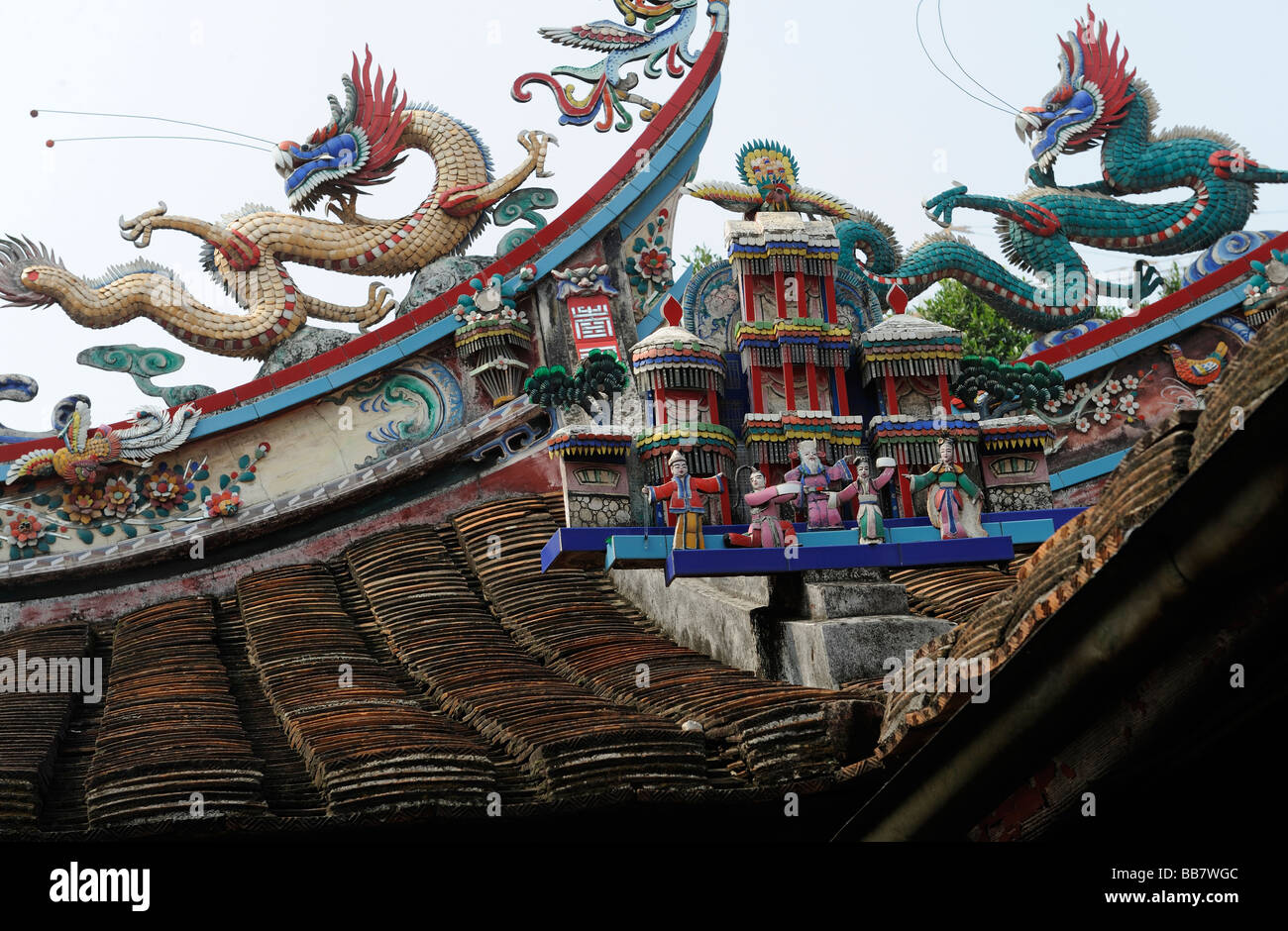 La crête de toit ornements sur un Temple taoïste à Fujian, Chine. 2009 Banque D'Images