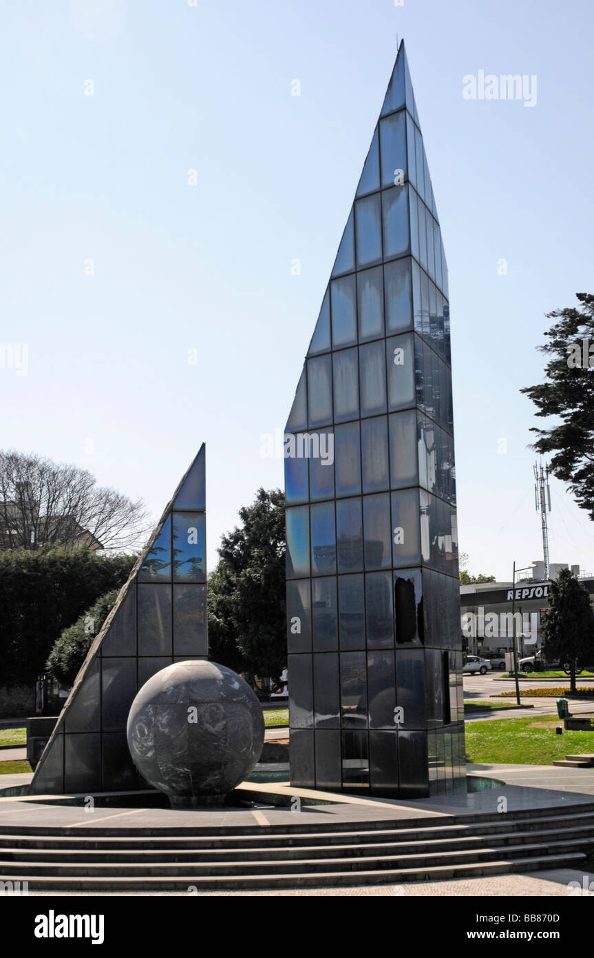 Pièce d'art, de l'Avenida da Boavista, Porto, Nord du Portugal, Europe Banque D'Images