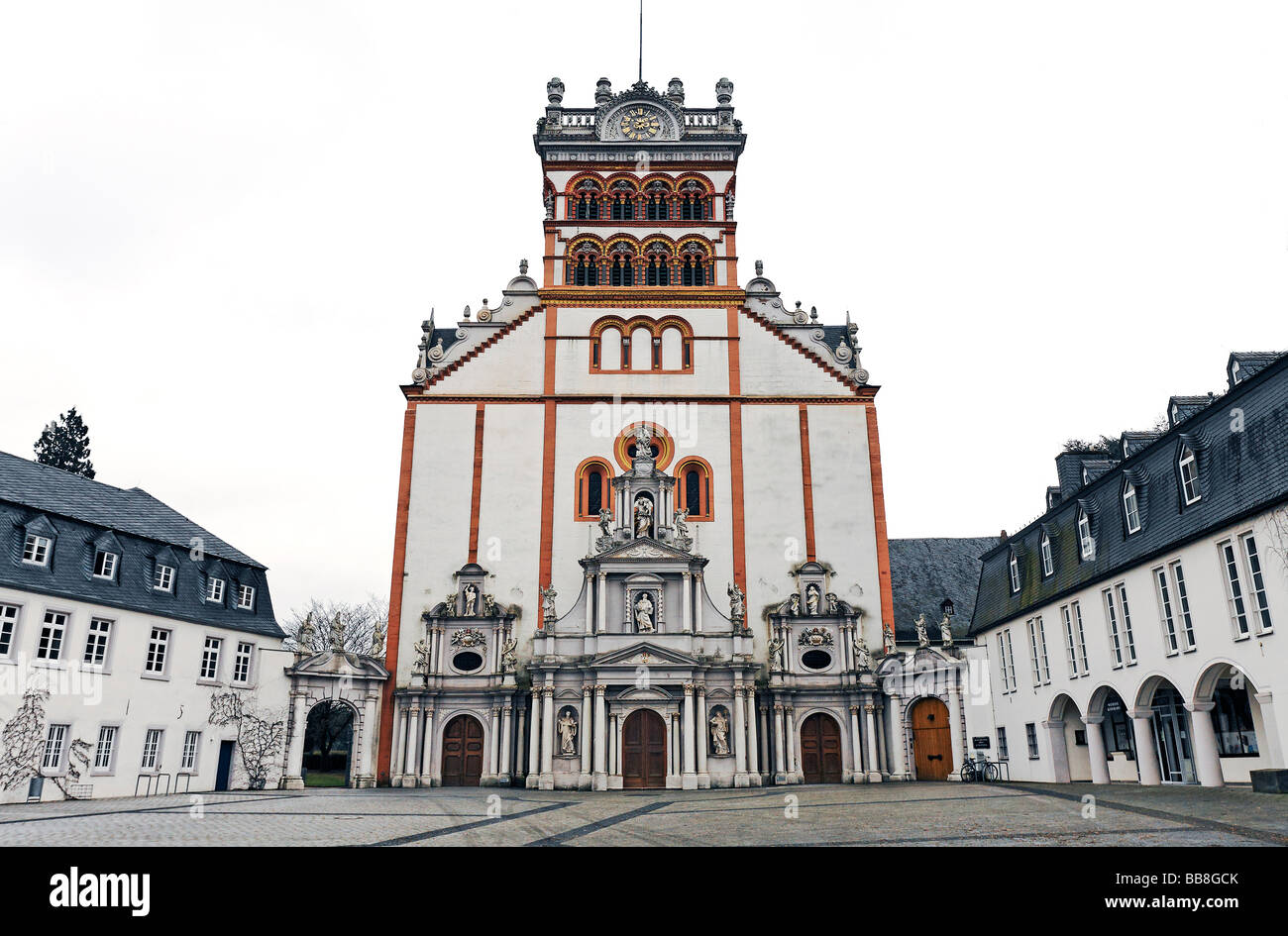 Basilique St Matthias, Abbaye Bénédictine, Trèves, Rhénanie-Palatinat, Allemagne, Europe Banque D'Images