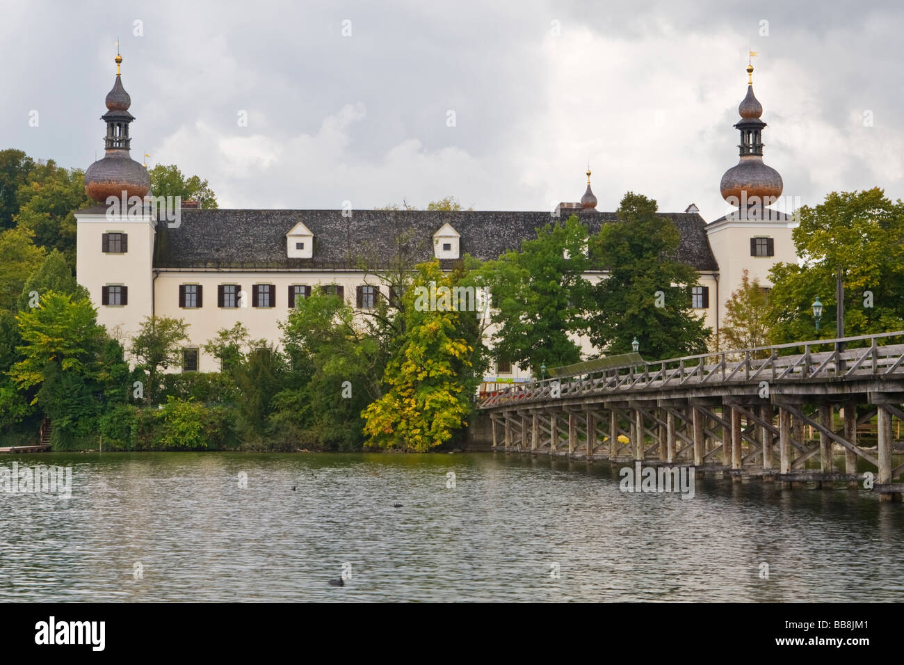 Une vue de Seeschloss Ort Château Gmunden Autriche Banque D'Images