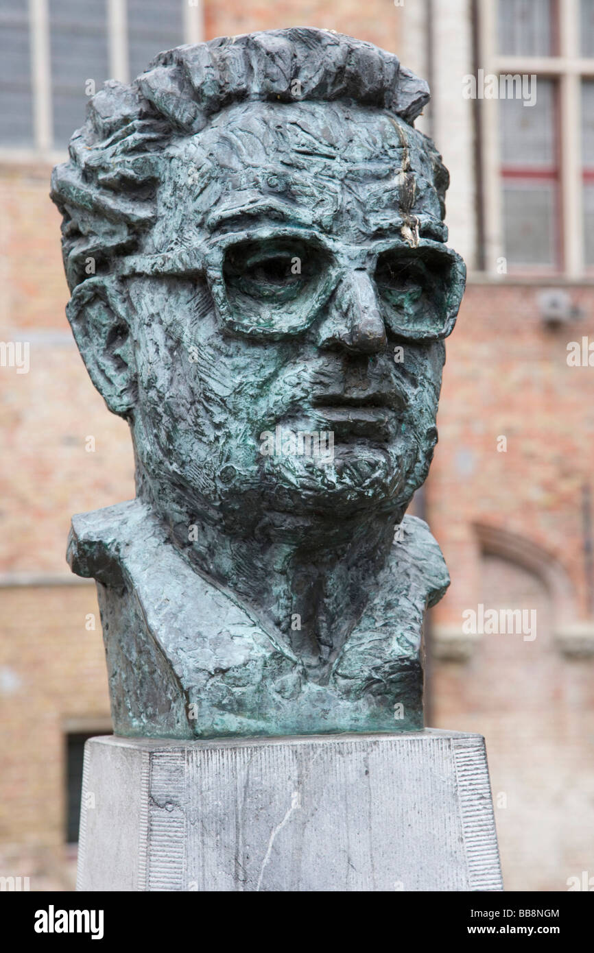 Statue de Frank van Acker, Ministre van Staat Burgemeester van Brugge, Bruges, Belgique Banque D'Images