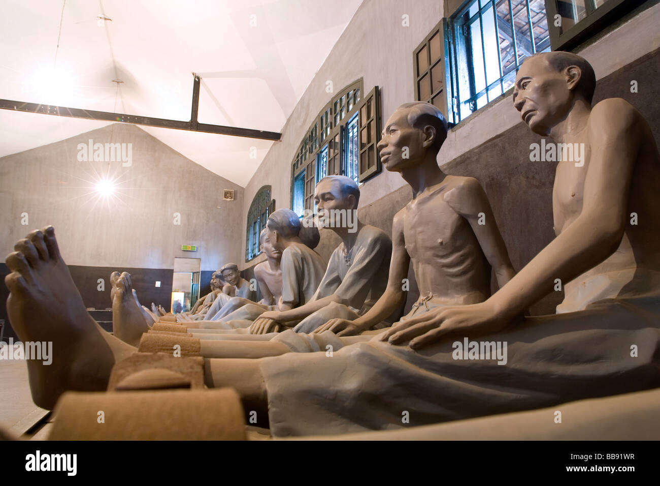 Salle de détention à la Prison Hoa Lo ou 'nous' Hanoi Hilton où les prisonniers de guerre ont eu lieu à Hanoi lors de la guerre du Vietnam Banque D'Images