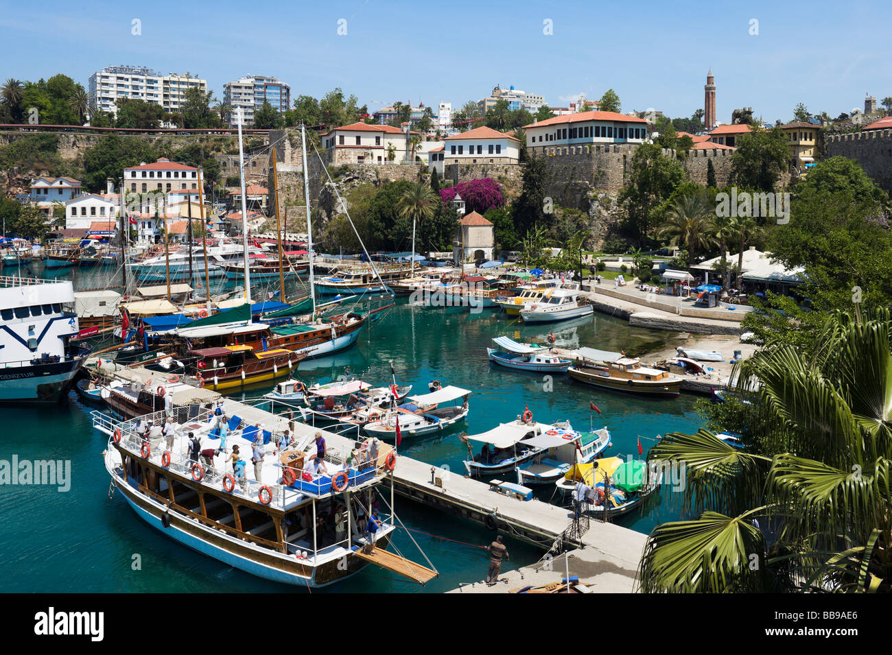 Port dans la vieille ville (Kaleici), Antalya, côte méditerranéenne de la Turquie, Banque D'Images