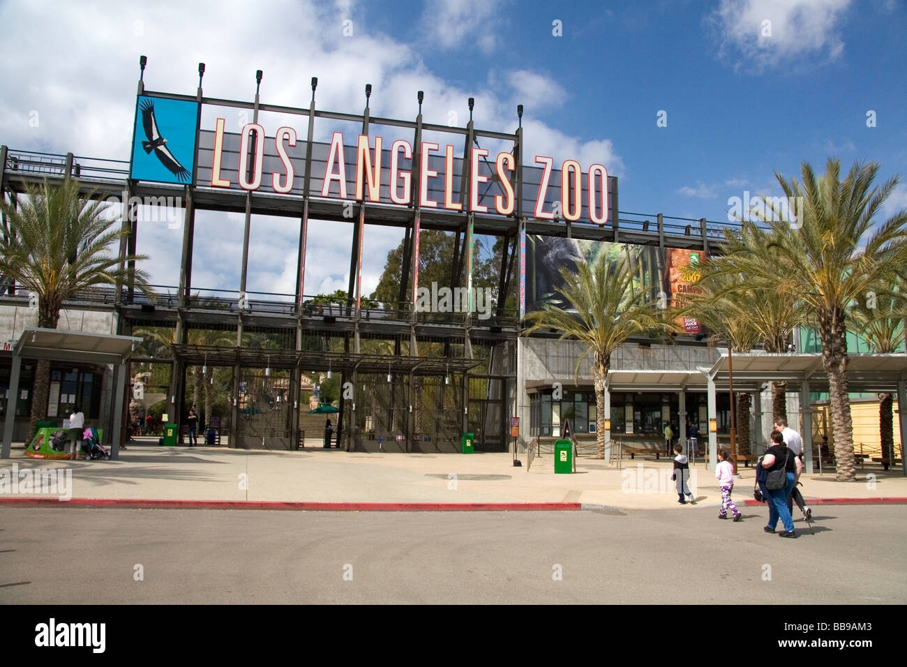 Entrée du zoo de Los Angeles situé dans la région de Griffith Park Los Angeles California USA Banque D'Images
