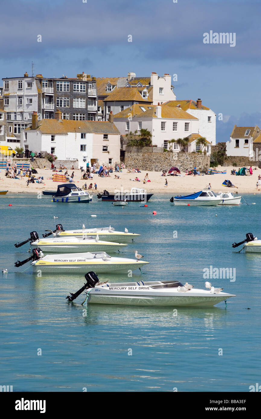 'St ives' Harbour à Cornwall, Angleterre Banque D'Images