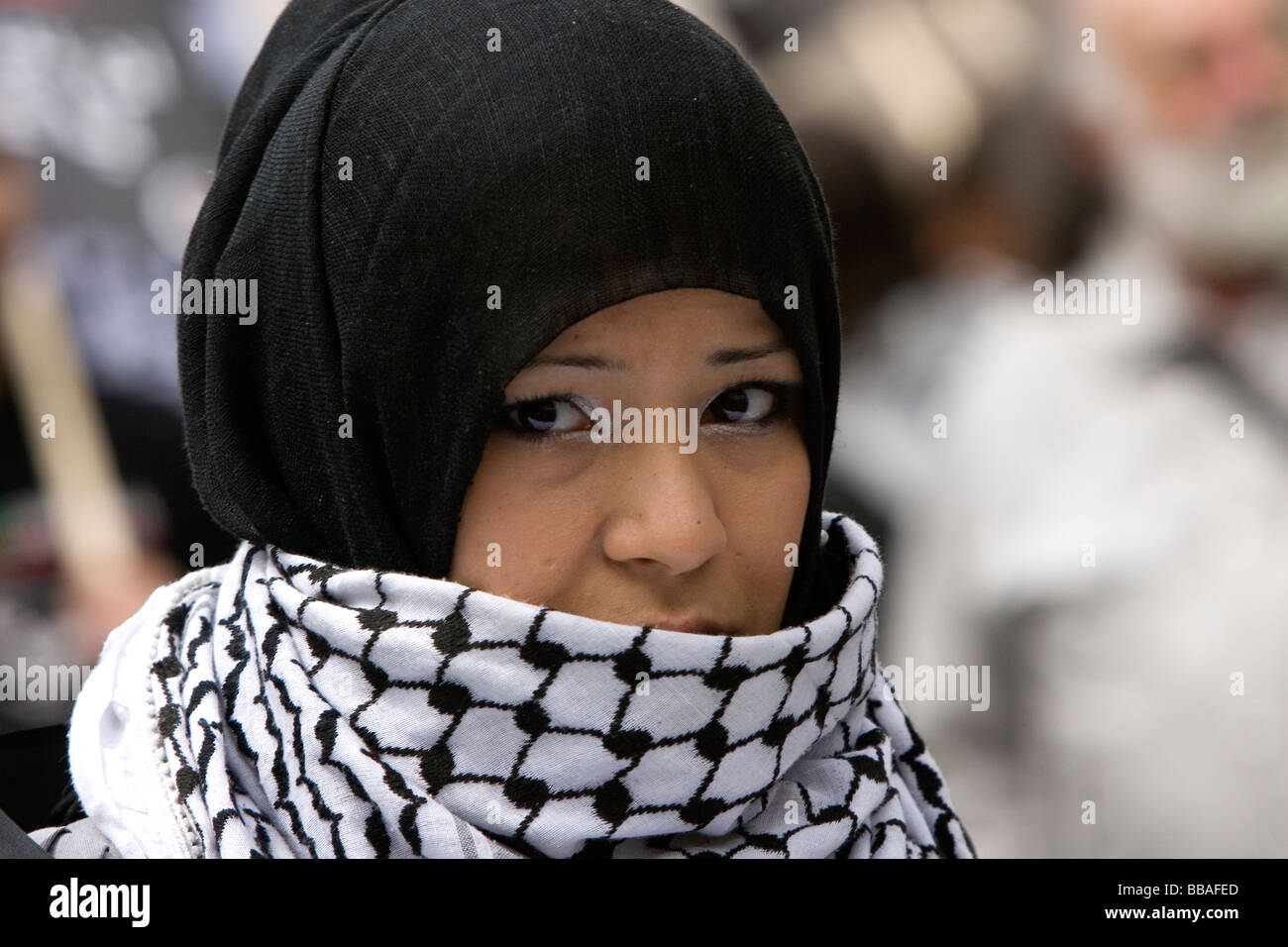 Femme juive avec foulard Banque de photographies et d’images à haute résolution Alamy