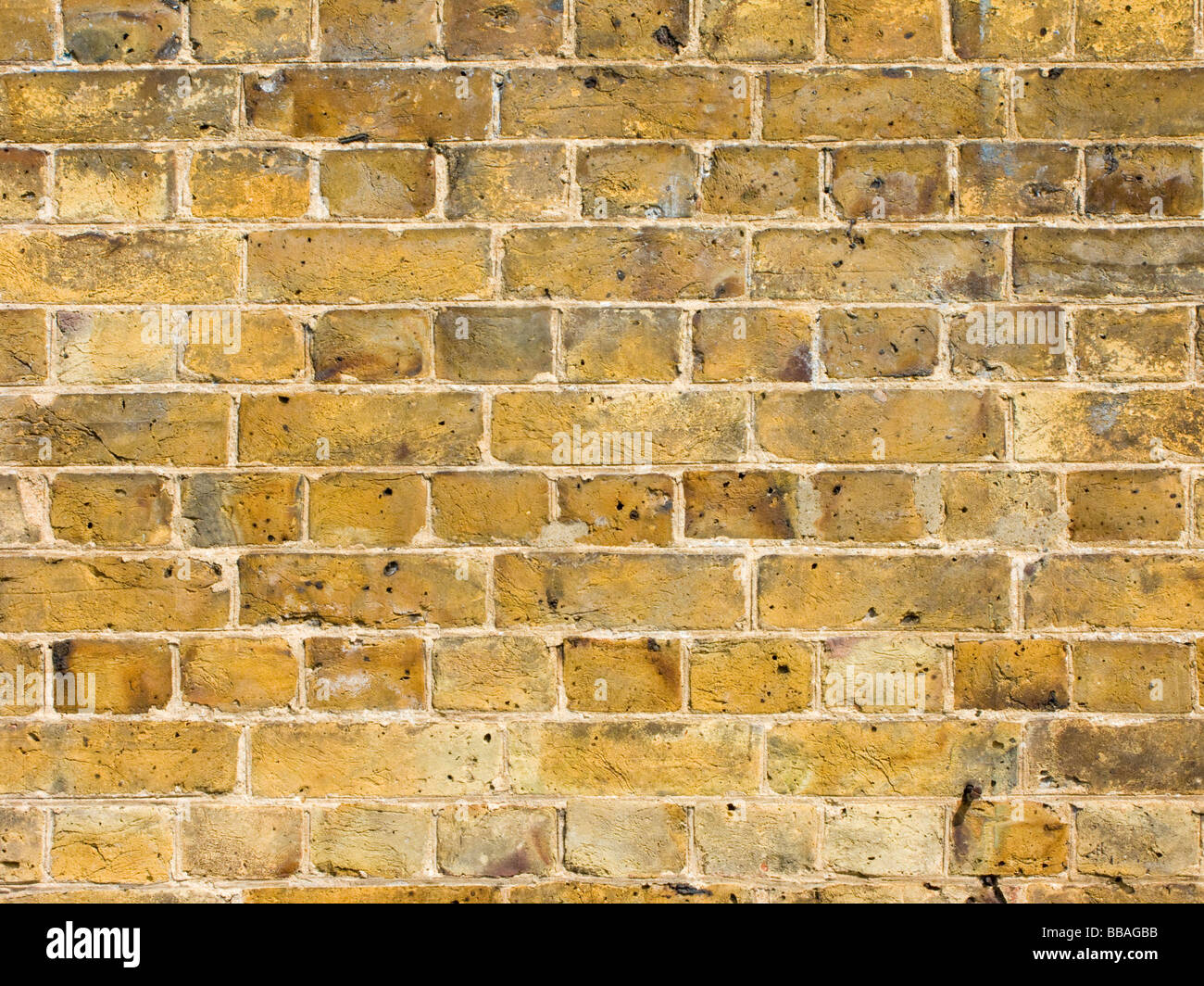 Mur construit de briques London stock posé dans English Bond Londres UK Banque D'Images