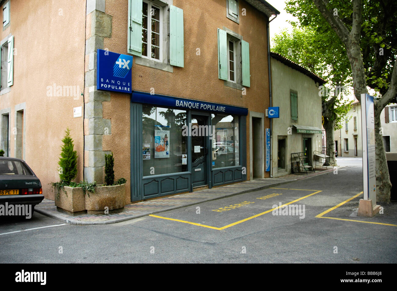 Banque Populaire, Rieux-Minervois, Aude, Languedoc, France Photo Stock -  Alamy
