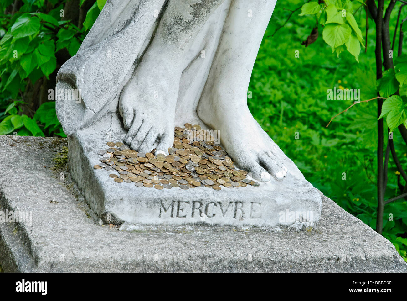 Pièces à pieds de Dieu statue de Mercure Banque D'Images