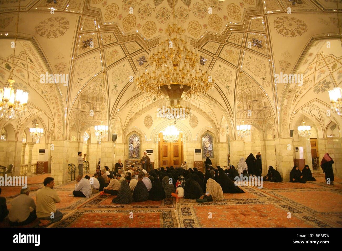 Mosquée Sayyidah Ruqayya dans le quartier Al-Amara de Damas Syrie. Banque D'Images