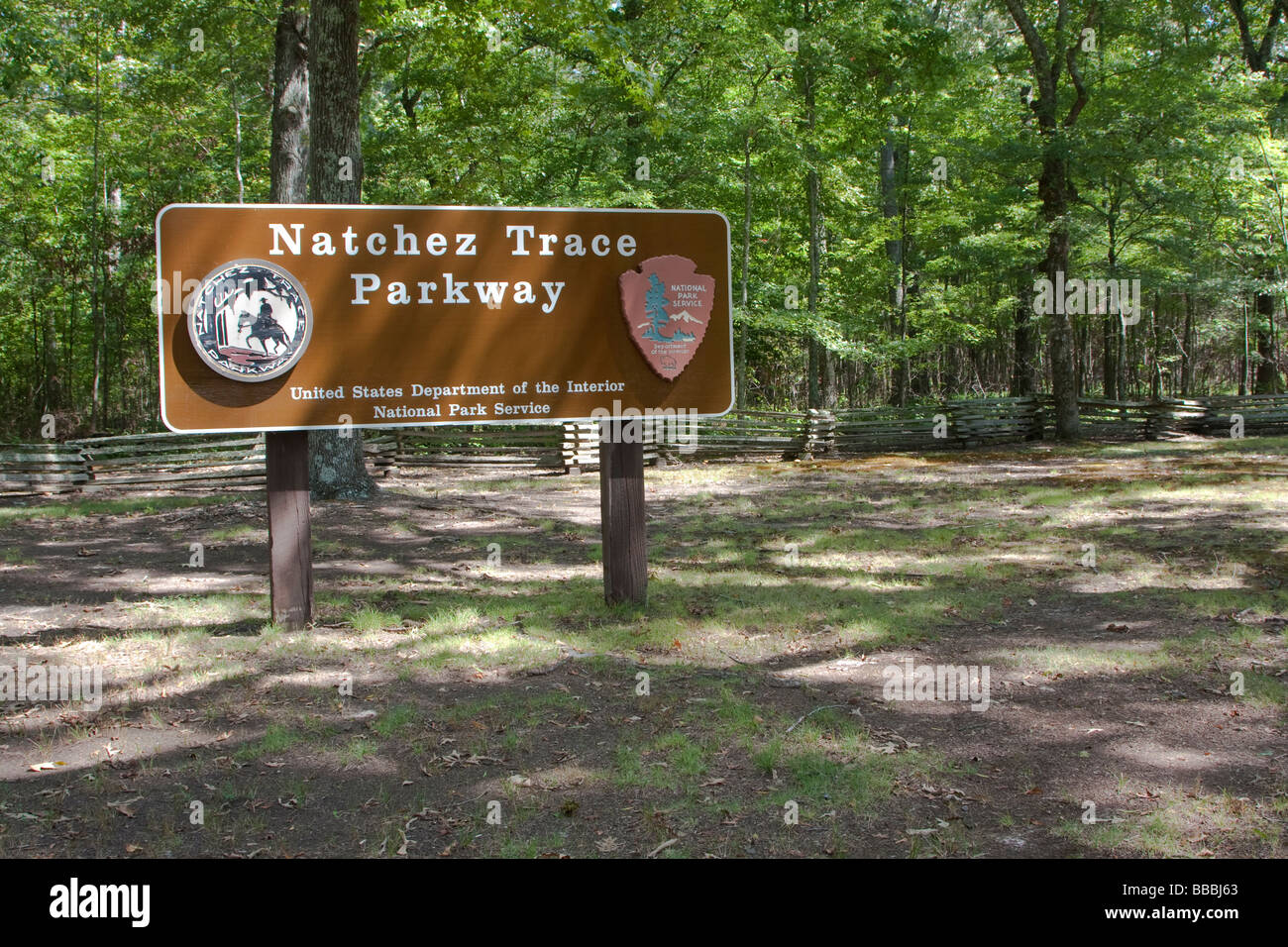 Natchez Trace Parkway Panneau d'entrée, Tennessee, USA. Banque D'Images