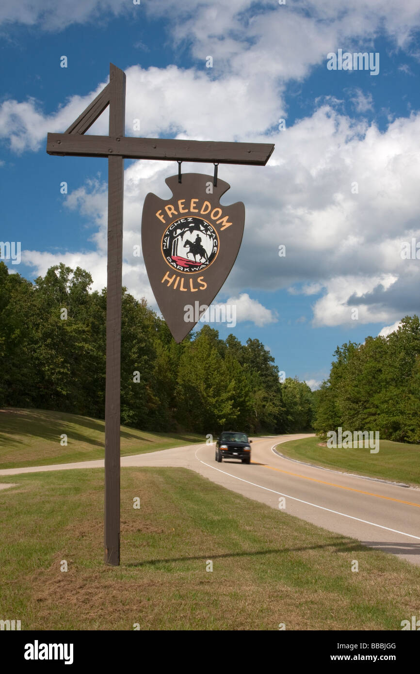 Natchez Trace Parkway, la liberté Hills Trail, North Carolina, mile marker 317. Banque D'Images