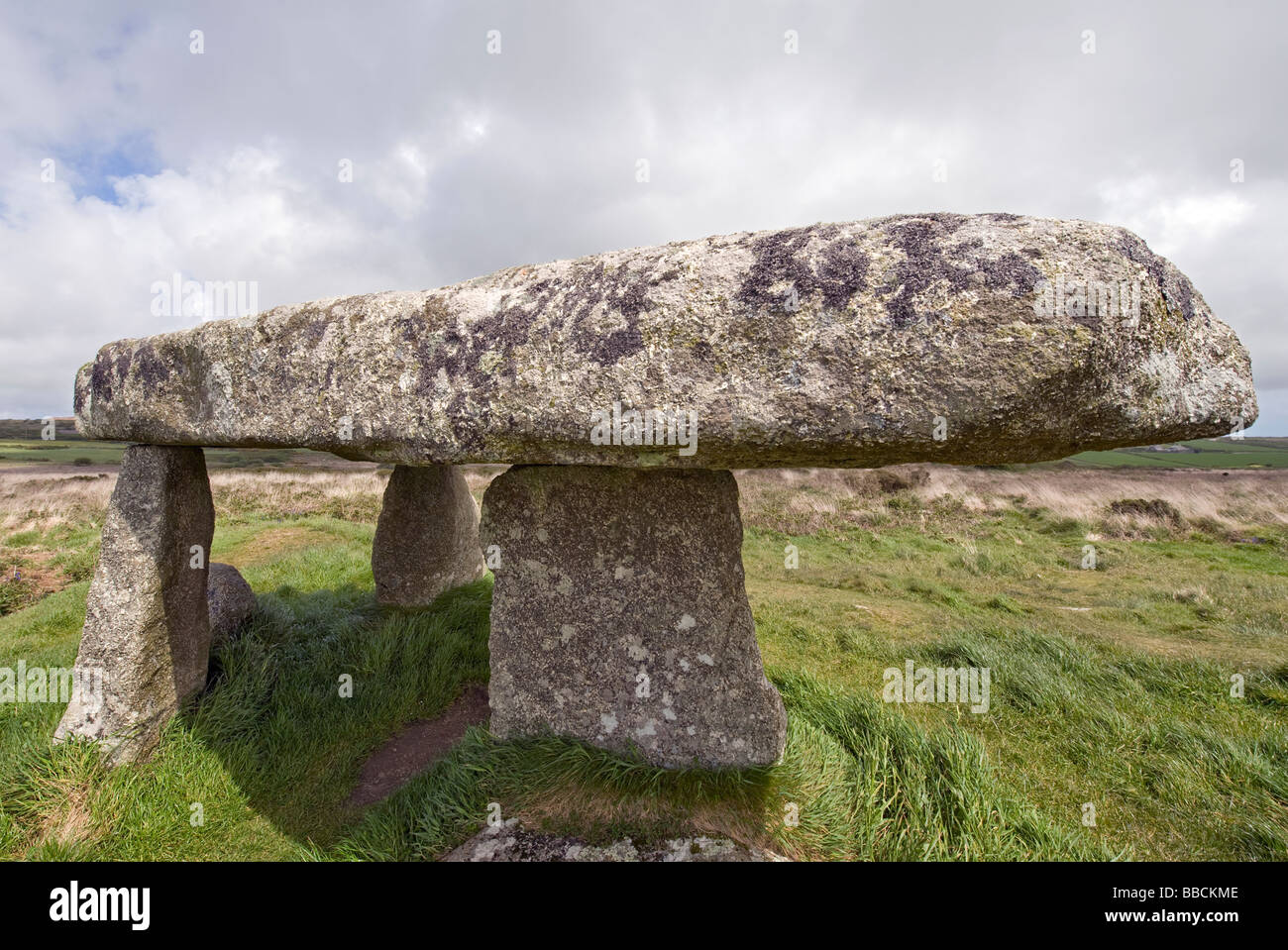 Lanyon Quoit chambré une sépulture néolithique Banque D'Images
