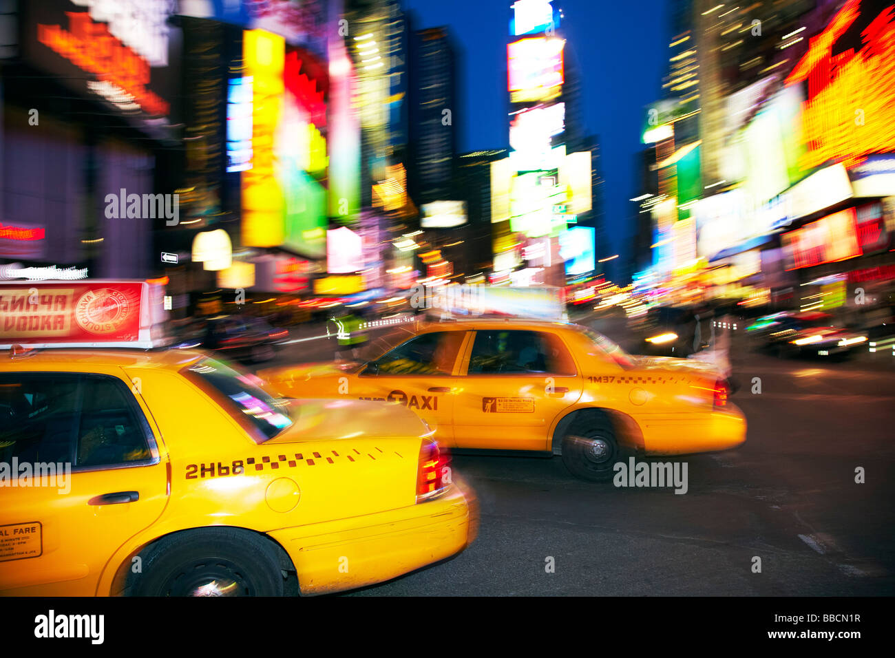 Les taxis jaunes, de Times Square, New York Banque D'Images