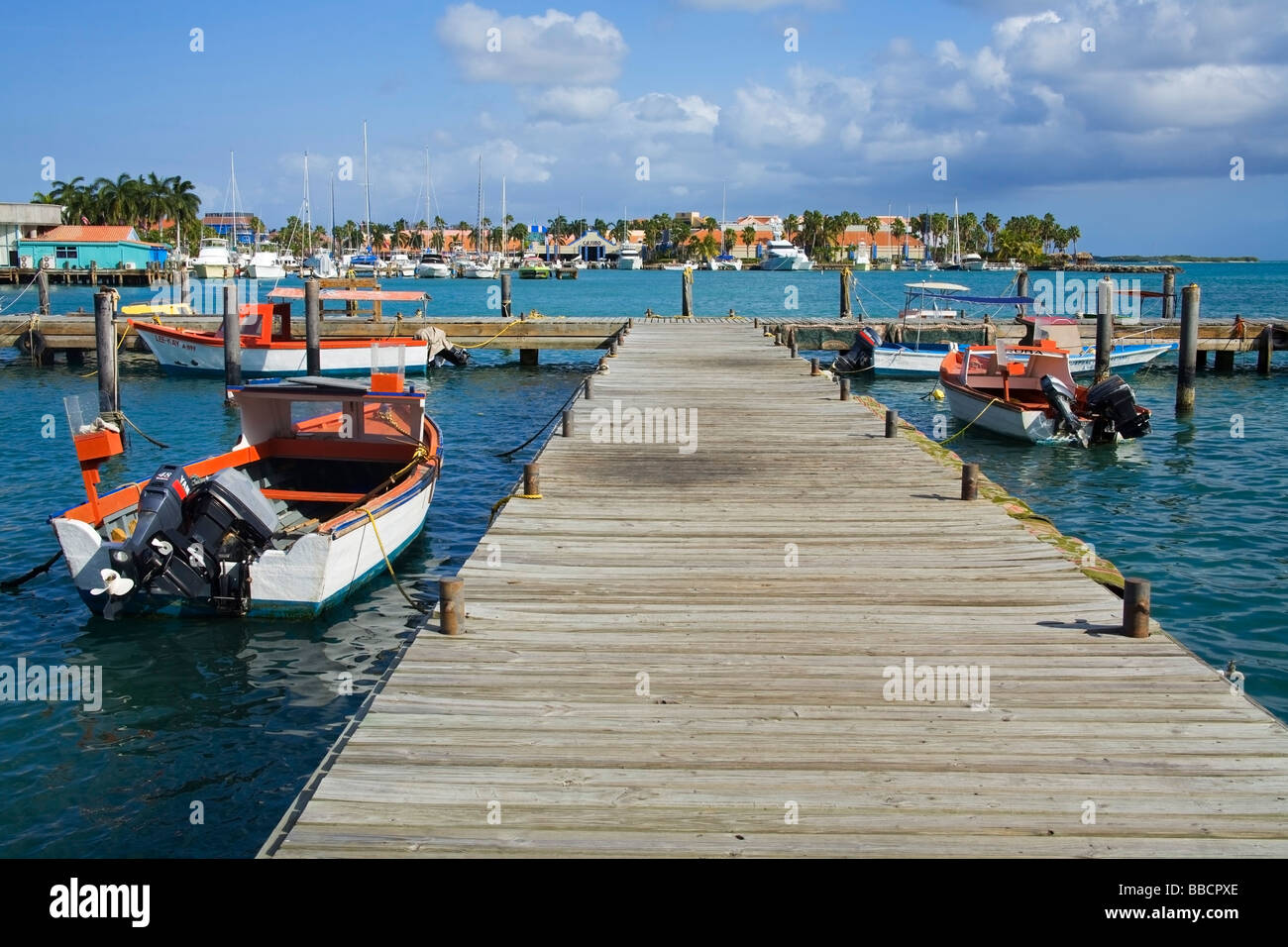 Harbour ; Oranjestad, Aruba Île, Royaume des Pays-Bas. Banque D'Images
