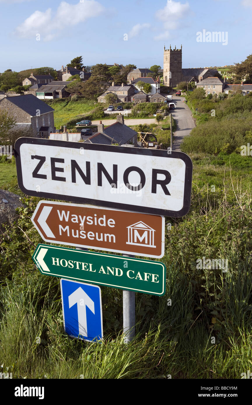 Zennor panneau du village et l'église,Cornwall, Angleterre,'Grande-bretagne','Royaume-Uni',GB,UK,EU Banque D'Images