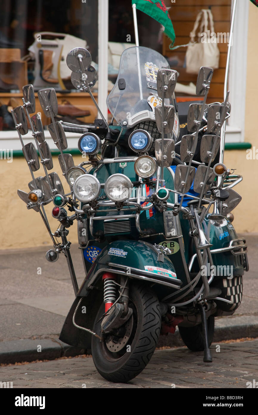 Autocollant - drapeau italien pour Lambretta et Vespa en plastique  réfléchissant