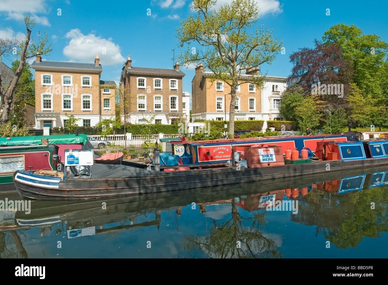 Little Venice, Maida Vale, à l'ouest de Londres avec canal bateaux Banque D'Images