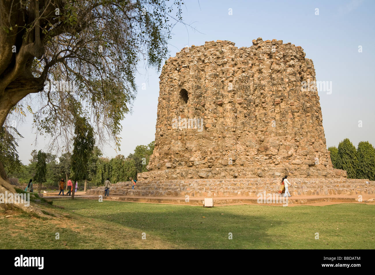 L'Alai Minar, dans le complexe de Qutb Minar, Delhi, Inde Banque D'Images