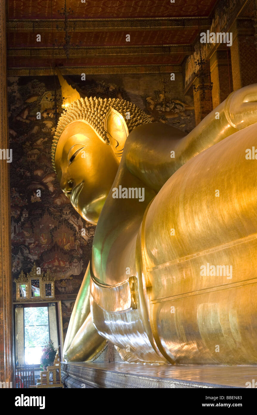 Temple du Bouddha couché, Bangkok, Thaïlande Banque D'Images