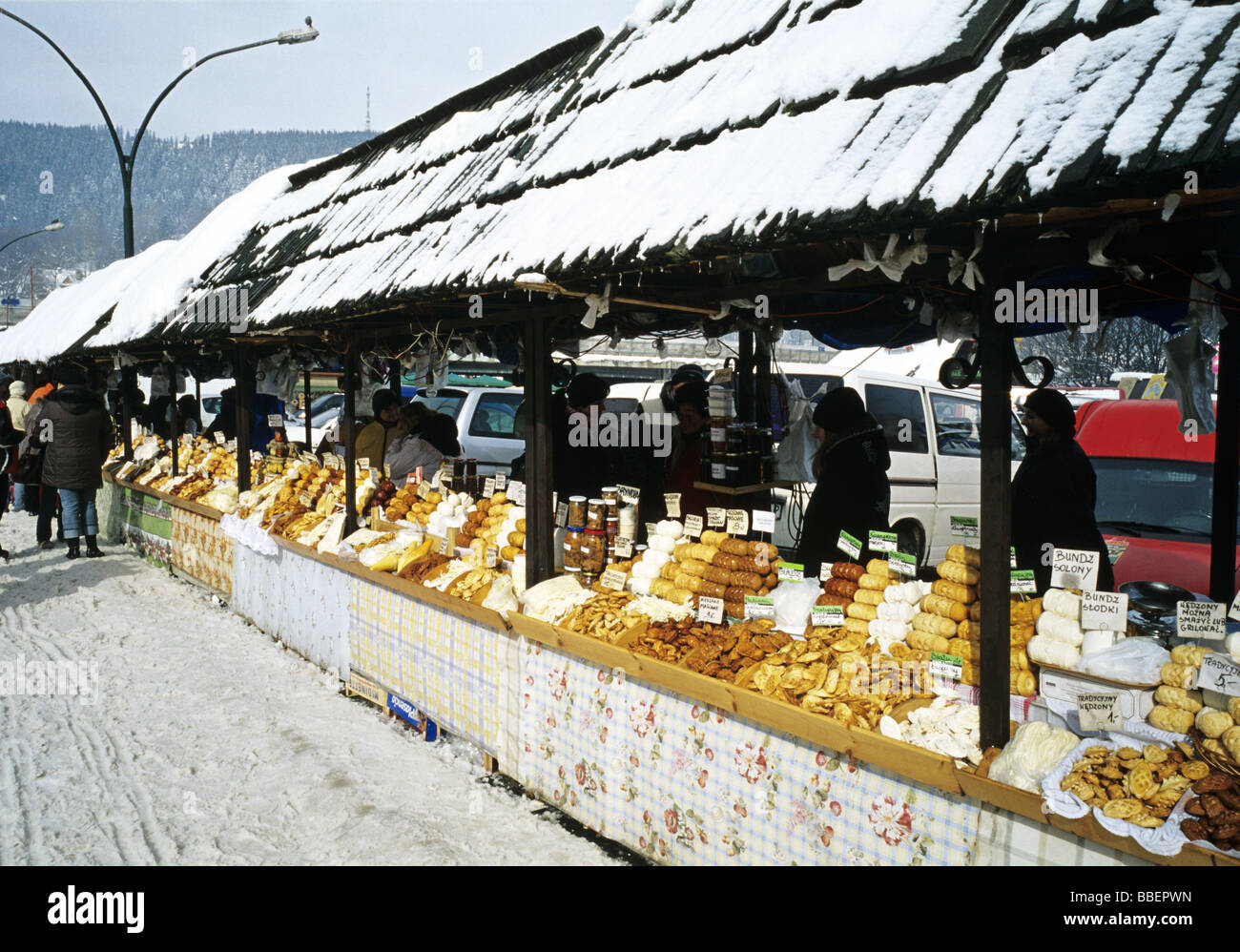 Pologne Zakopane stand avec fromage de brebis Oscypki Banque D'Images