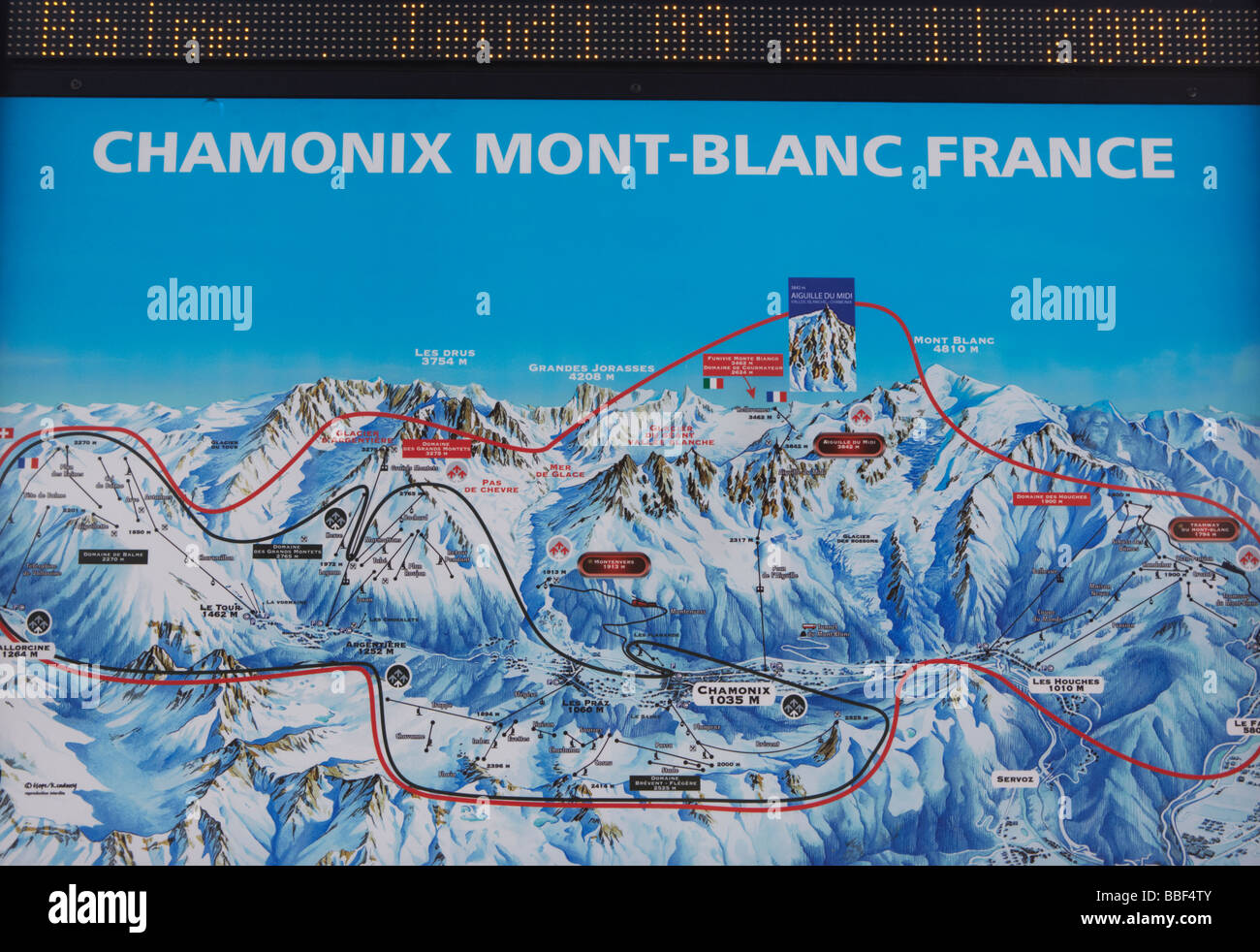 Plan des pistes pour Chamonix Mont Blanc Alpes France Europe Photo Stock -  Alamy