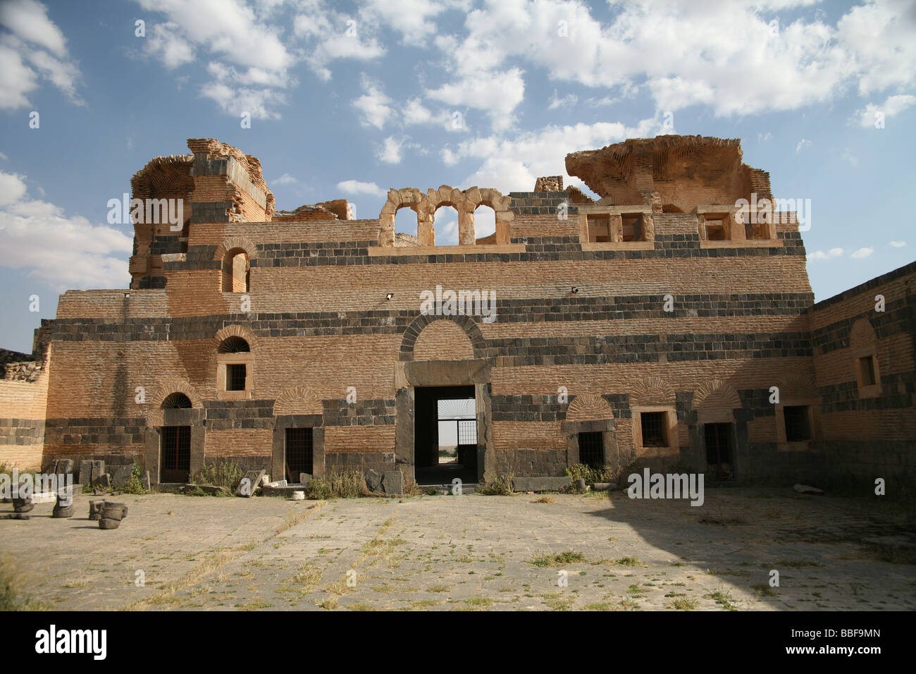 Ruines Romaines de Qasr Ibn Wardan La Syrie Banque D'Images