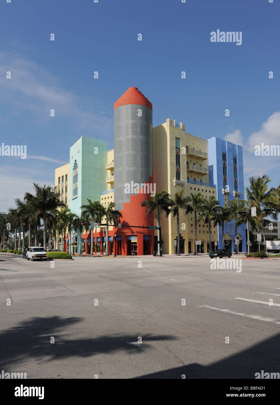 Le célèbre quartier art déco de South Beach, Ocean Drive à Miami Floride United States Banque D'Images