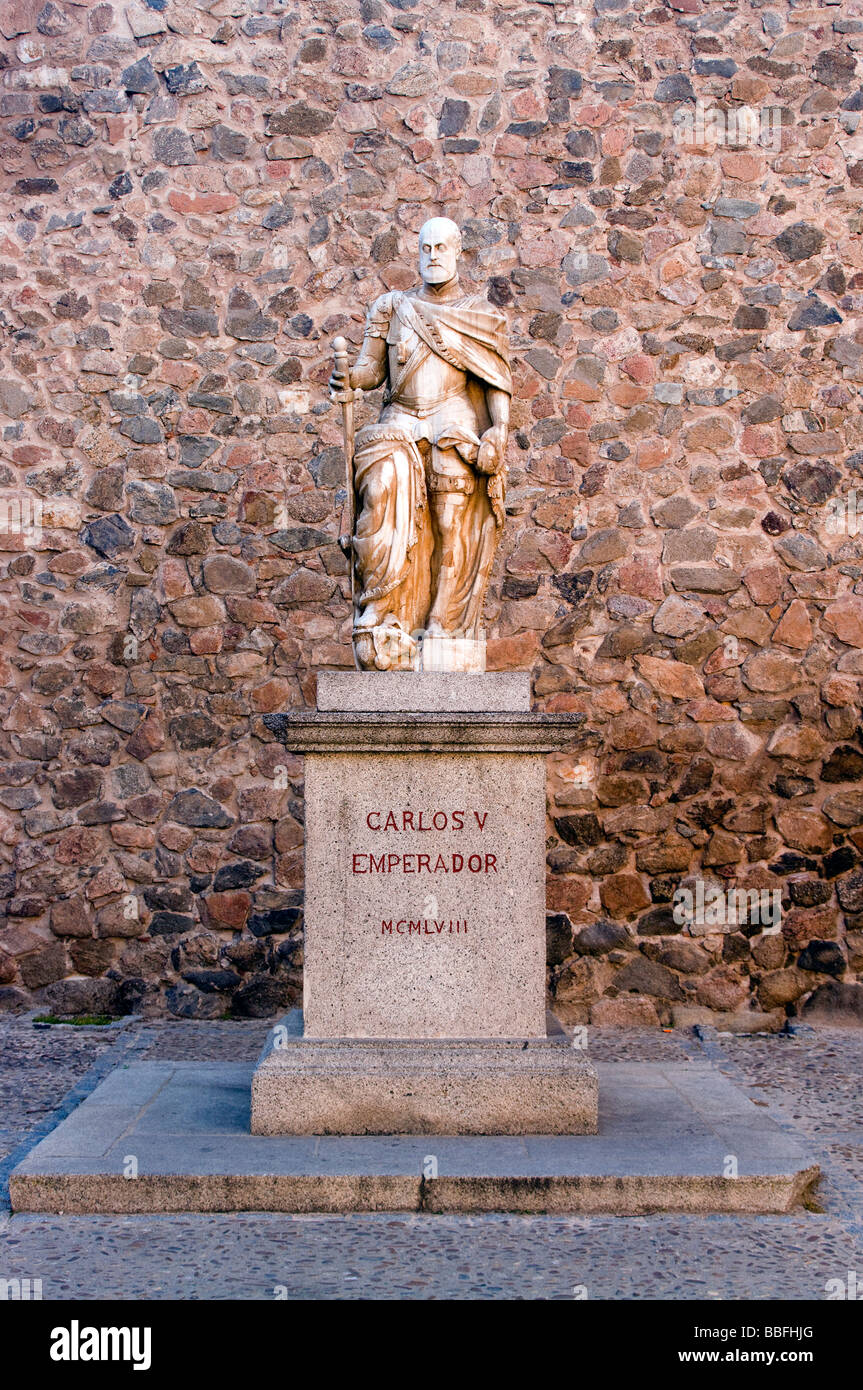 [Statue du Roi Carlos V] [Statue Estatua Rey Carlos I de España y Carlos V Emperador del Sacro Imperio Romano Germánico,Toledo Banque D'Images