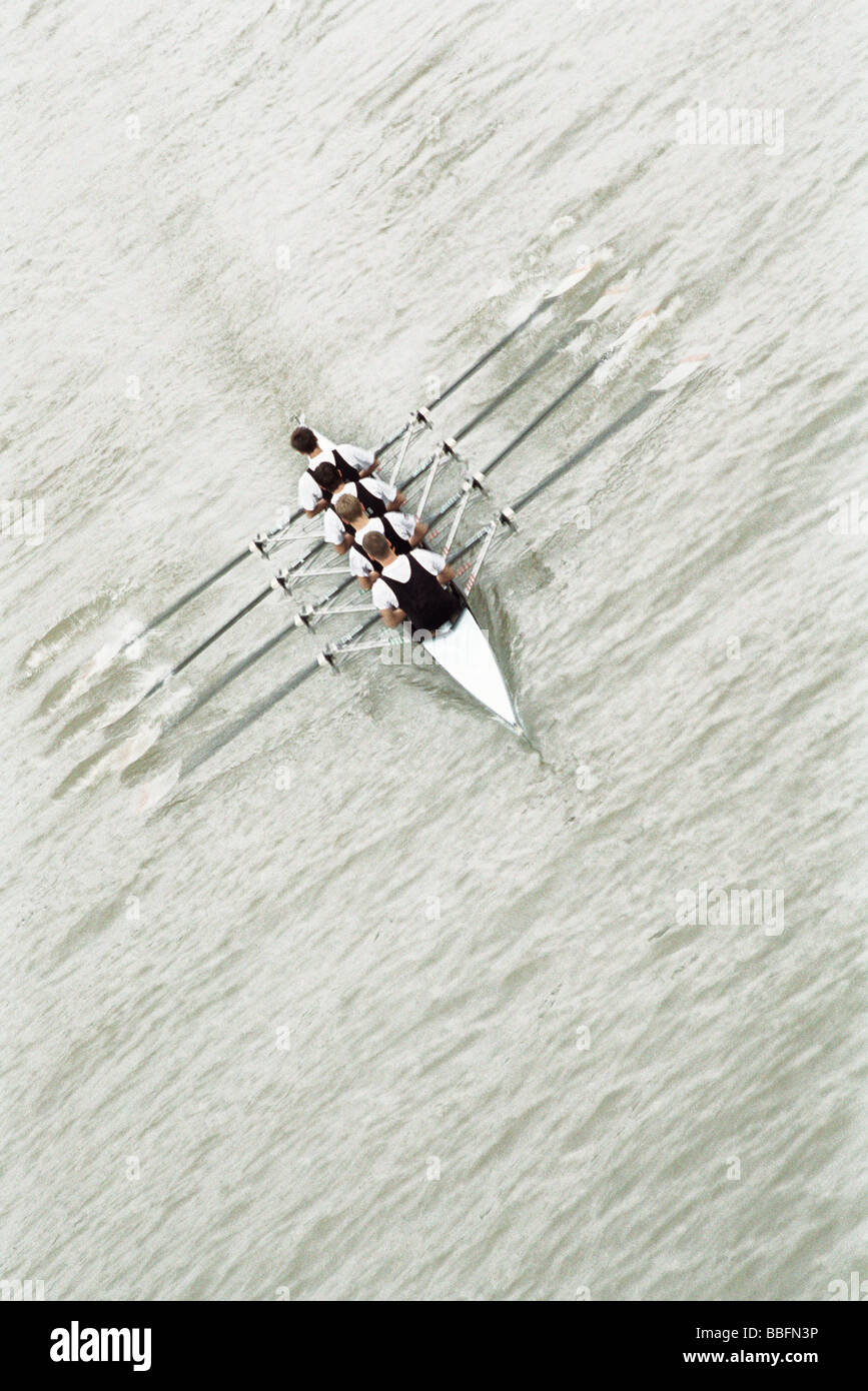 L'équipe d'Aviron Rowing scull, high angle view Banque D'Images