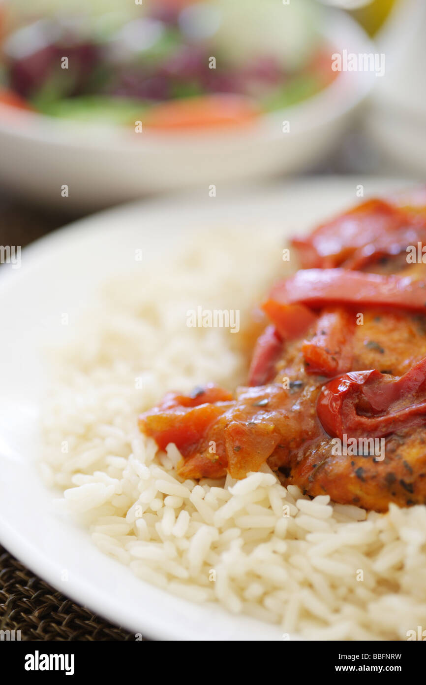 Thai Red Curry de poulet au riz et poivron Banque D'Images