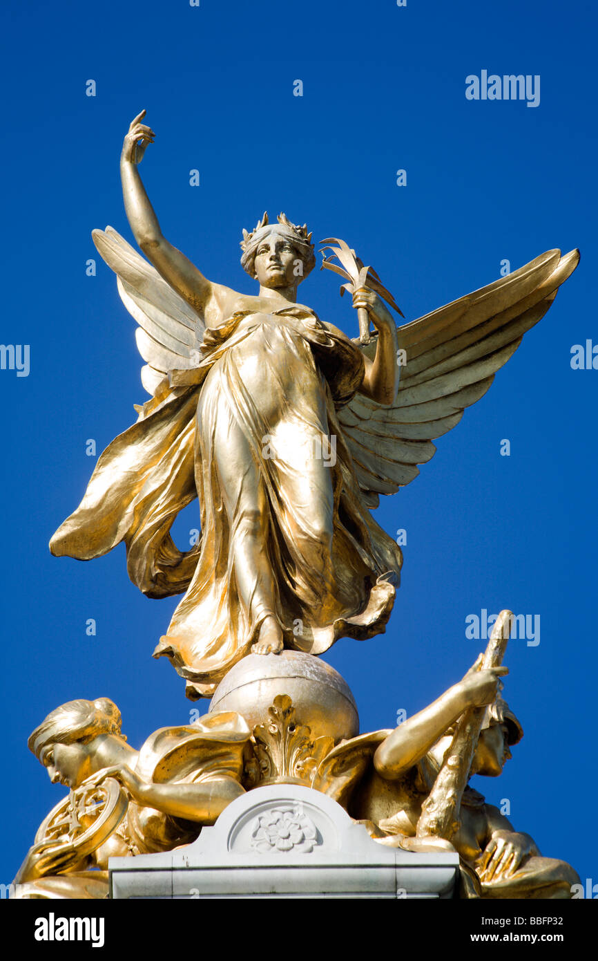 Londres - statue de la victoire par le palais de Buckingham - détail Banque D'Images