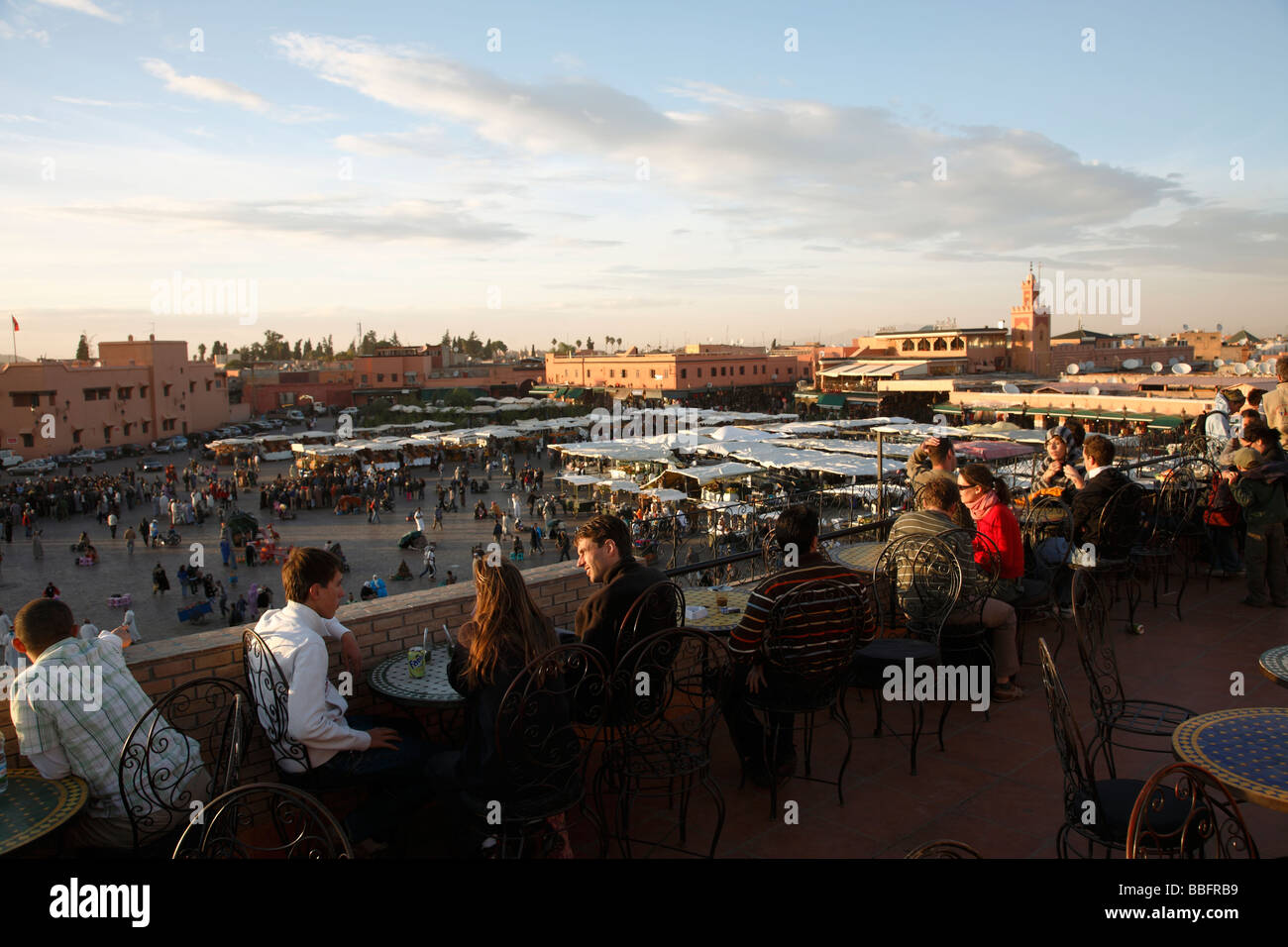 Afrique, Afrique du Nord, Maroc, Marrakech, Medina, Place Djemaa el Fna Banque D'Images