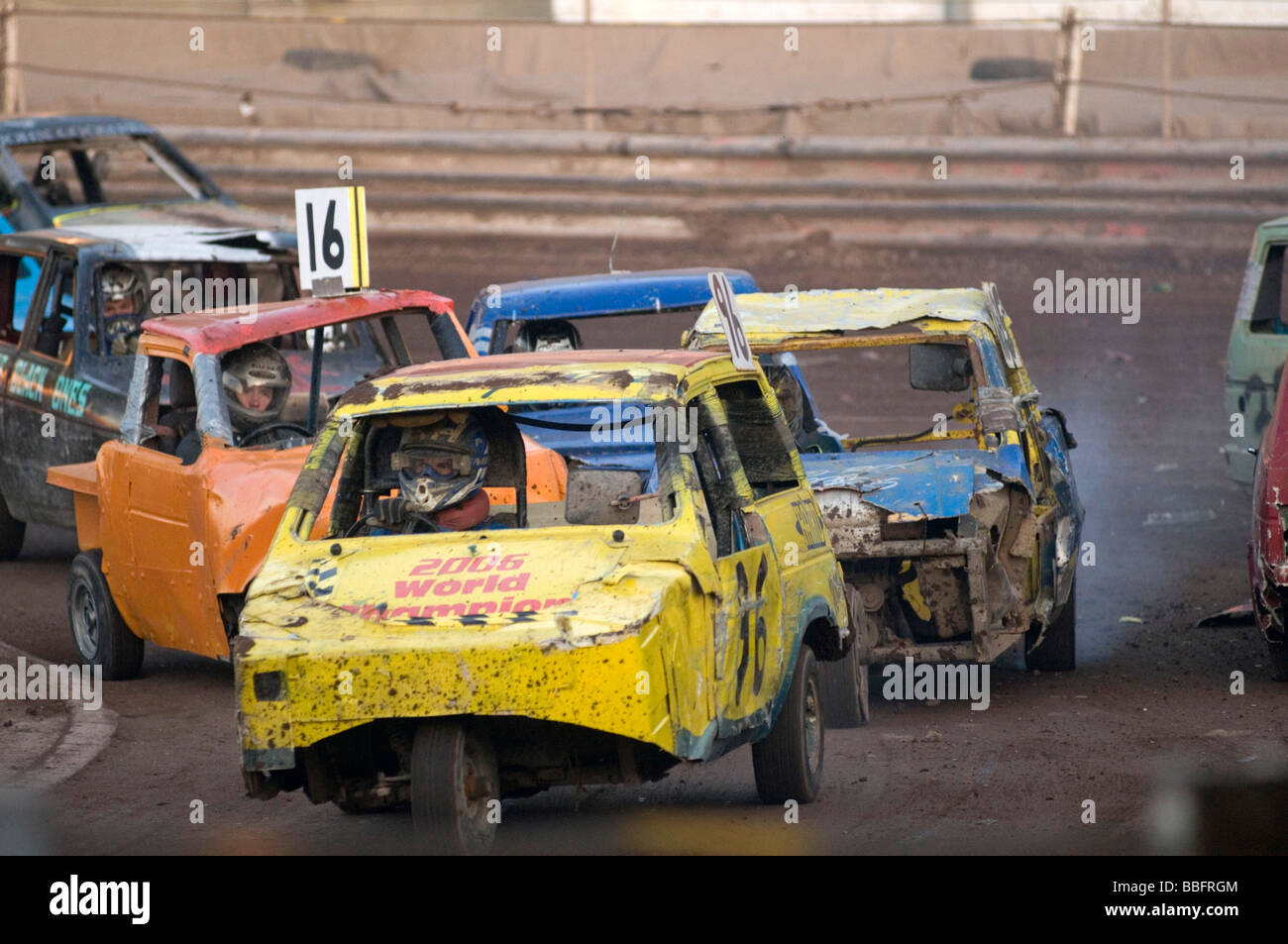 Reliant robin trois roues dans une course de stock car Banque D'Images