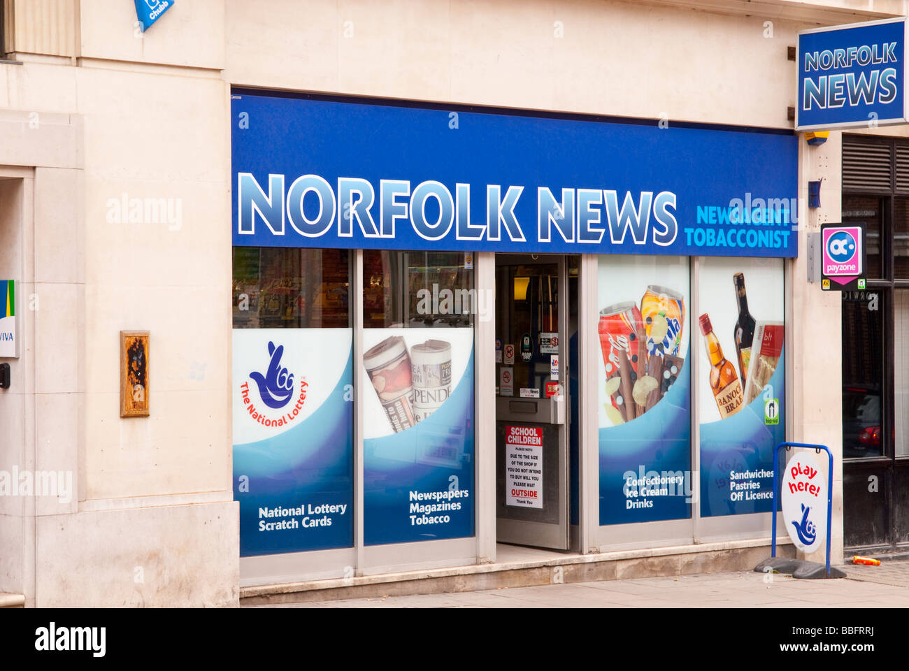 Les norfolk news presse et tabac shop store à Norwich, Norfolk, UK Banque D'Images