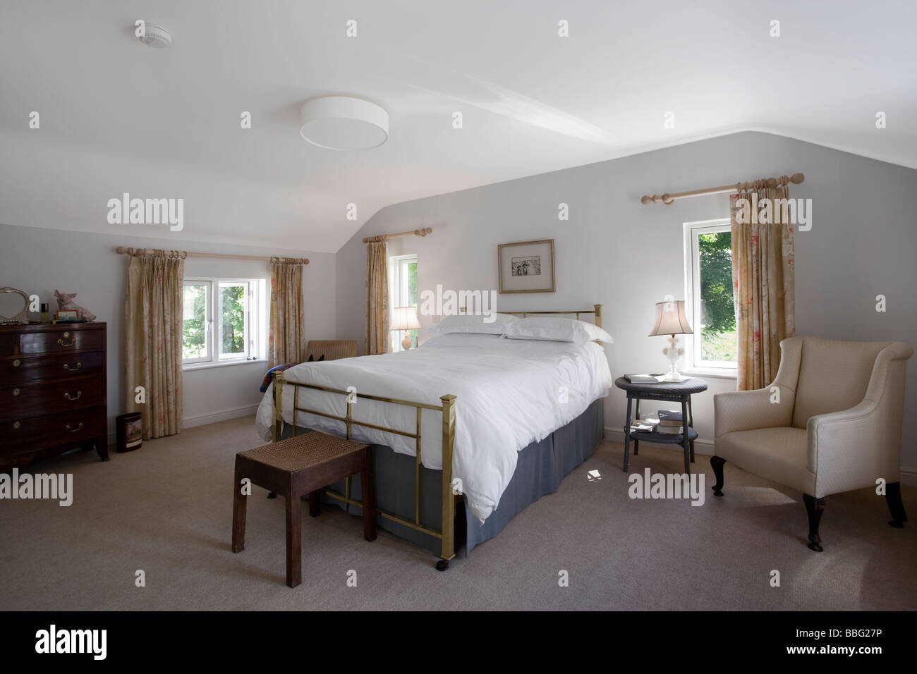 Chambre des maîtres,modernes,ancien bâtiment de ferme,maison,nouvelles,Irlandais Banque D'Images