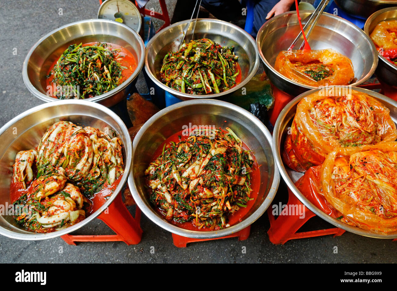 La nourriture coréenne, légumes marinés dans un marché à Séoul, Corée du  Sud, Asie Photo Stock - Alamy