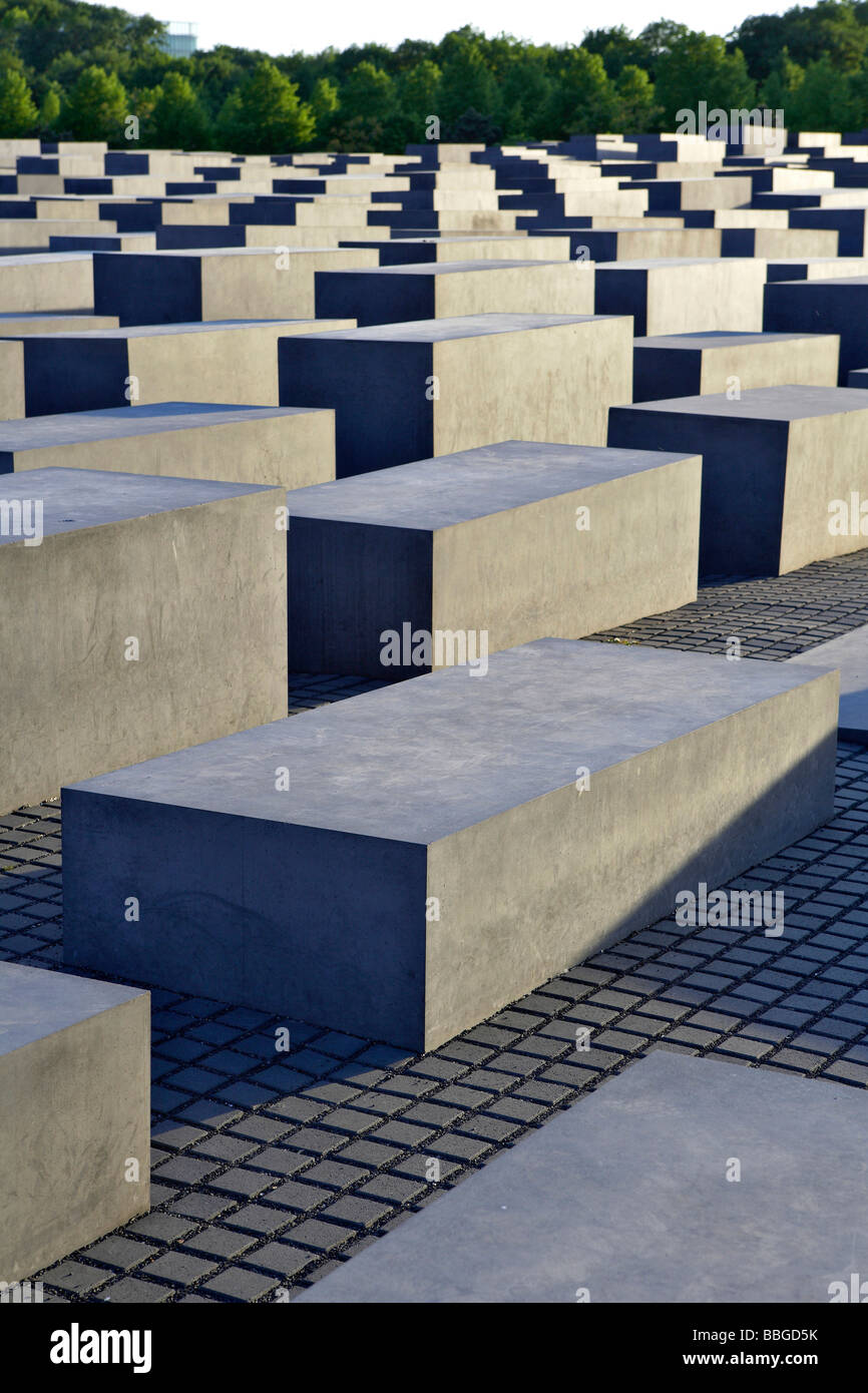 Les stèles au Mémorial aux Juifs assassinés d'Europe à Berlin, Germany, Europe Banque D'Images