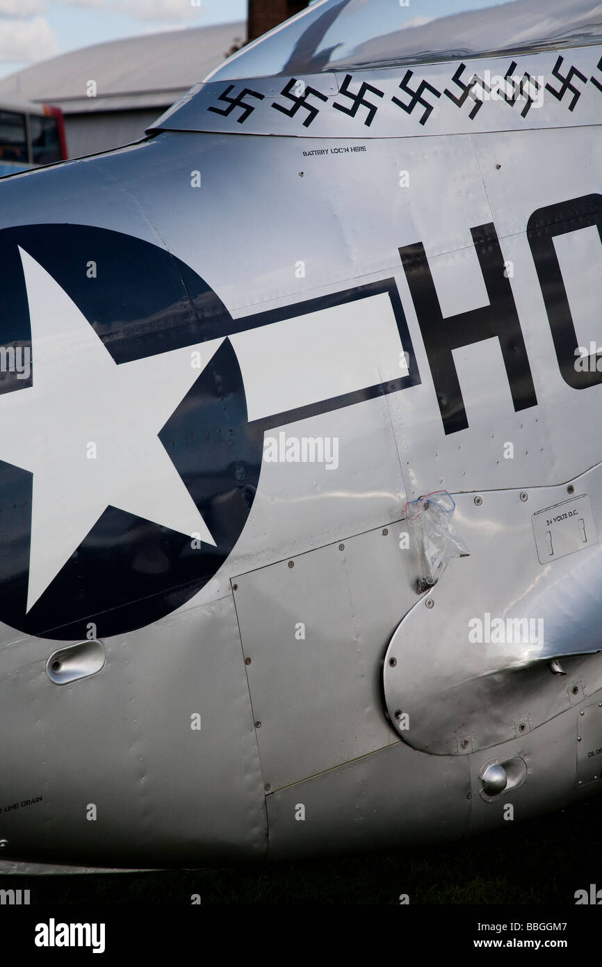 Imperial War Museum de Duxford Cambridge contenant une grande sélection des mondes et avions aussi une piste de travail, Angleterre Banque D'Images