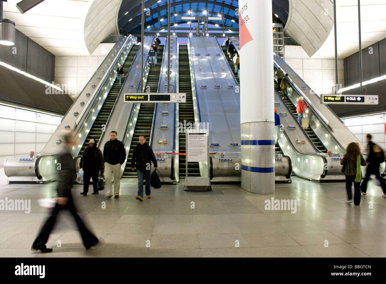 La station de métro Canary Wharf Banque D'Images