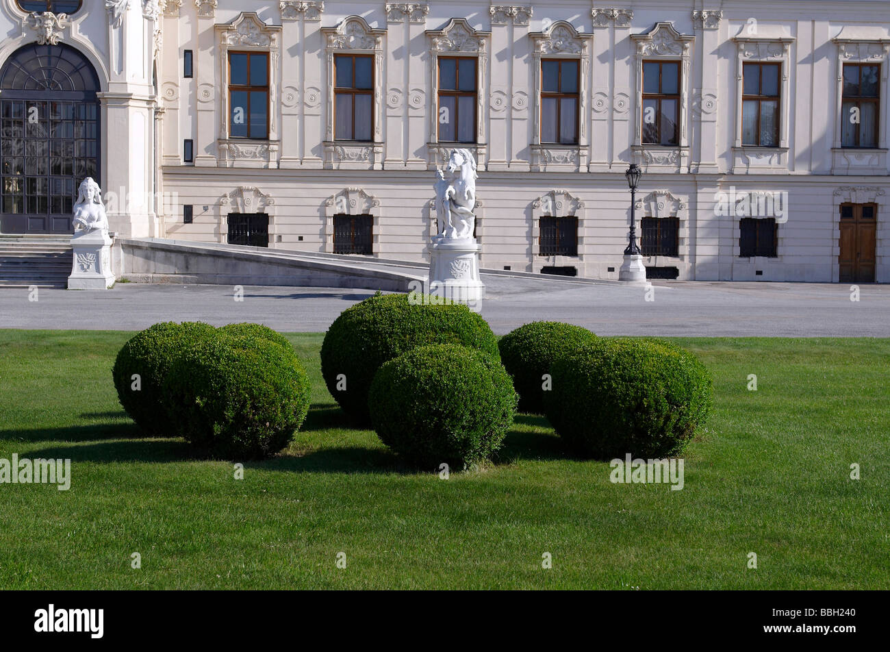 Le Belvedere est un complexe de palais baroque construit par le Prince Eugène de Savoie aménagements Banque D'Images